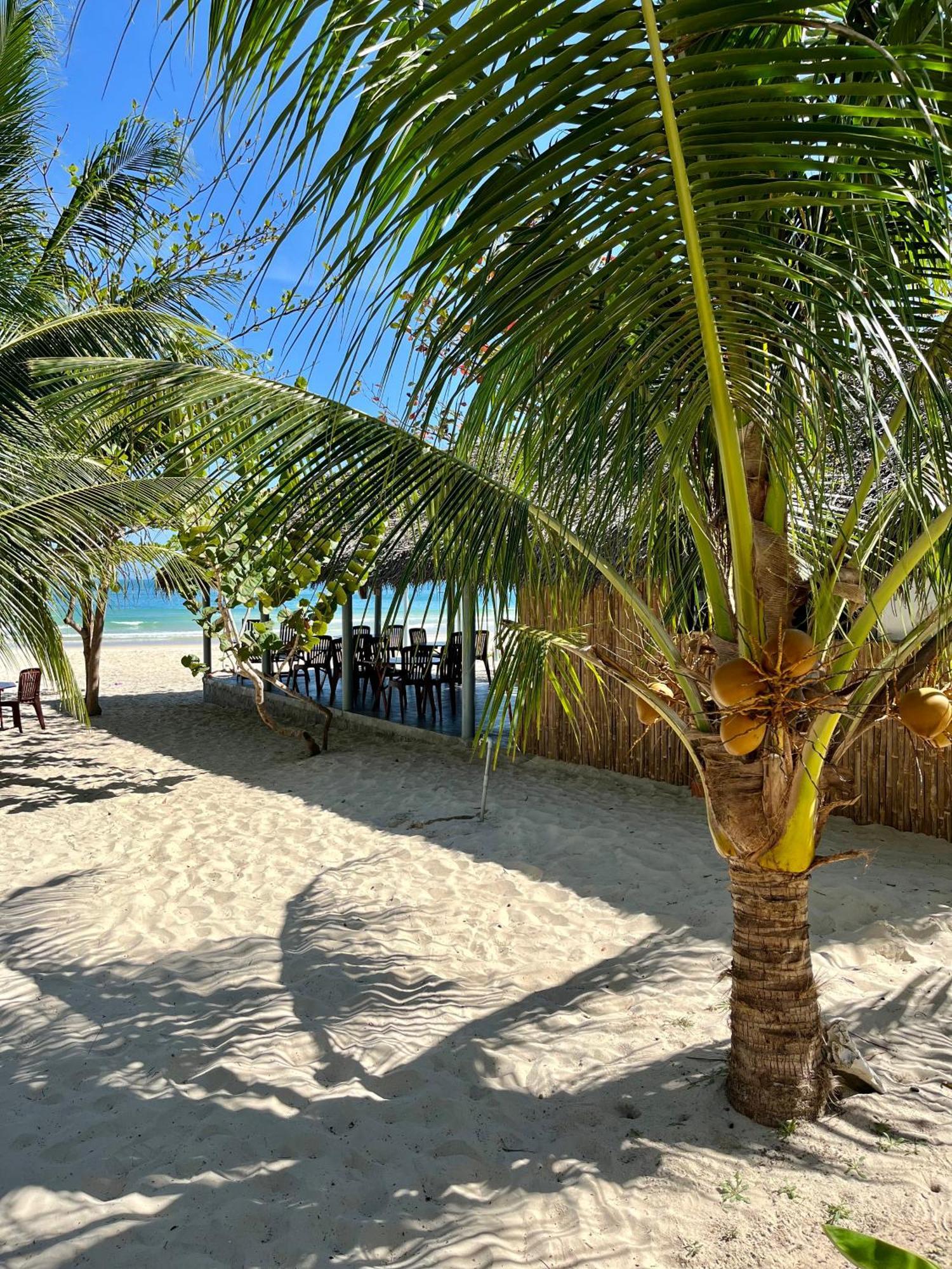 Robinson Beach Bungalow Vinh Hoa المظهر الخارجي الصورة