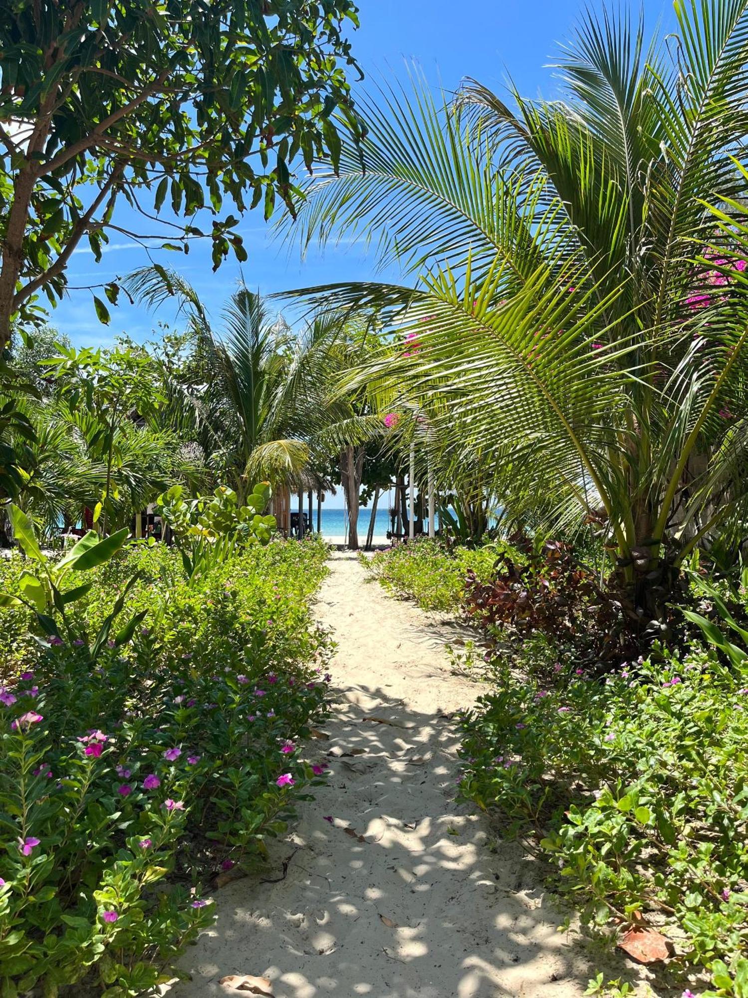 Robinson Beach Bungalow Vinh Hoa المظهر الخارجي الصورة